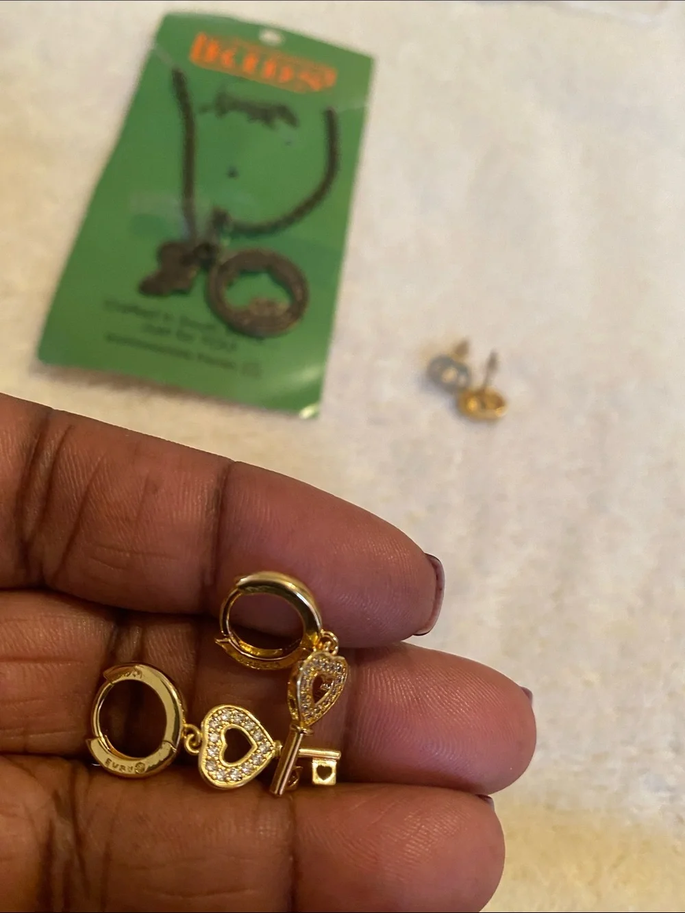 Children jewelry set with necklace and earrings